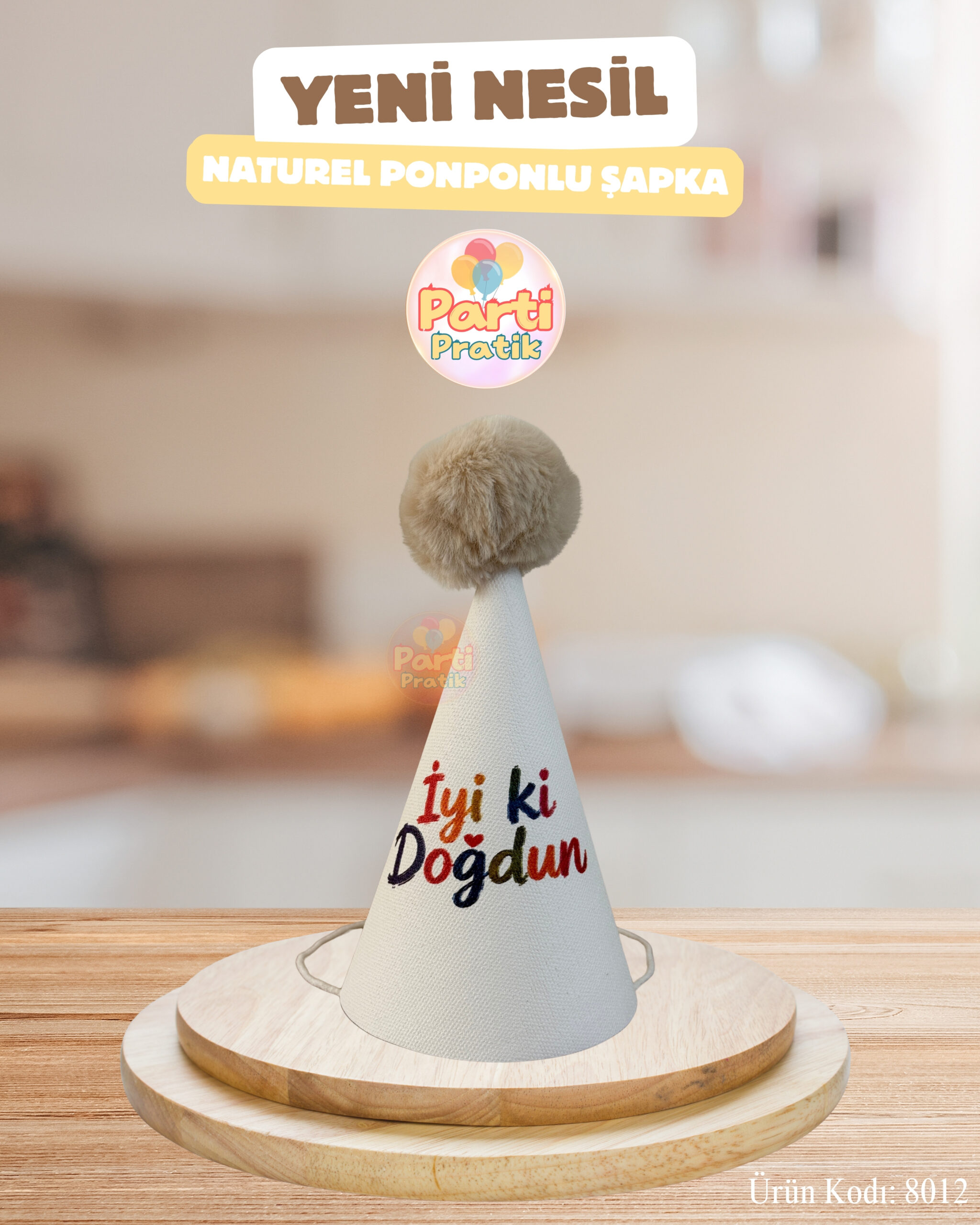 Ponponlu Doğum Günü Şapkası